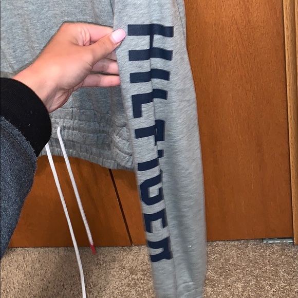 tommy hilfiger jacket - Picture 2 of 4